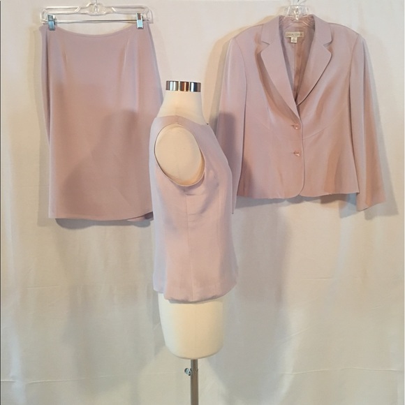 Sold - Picture 2 of 8