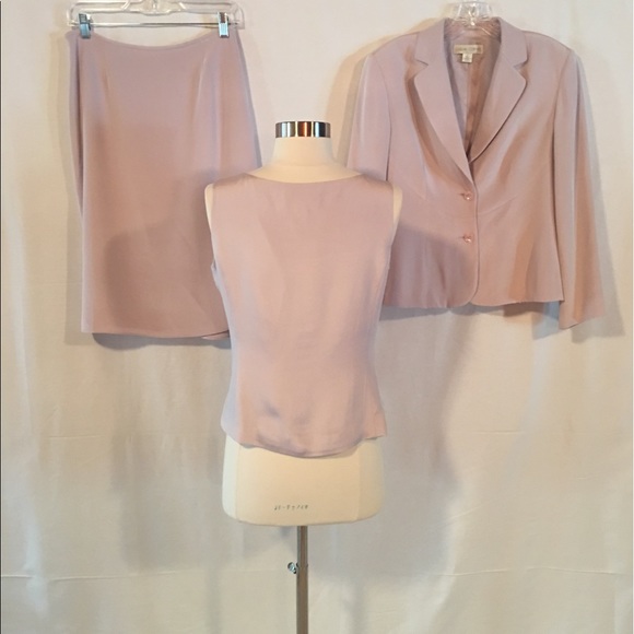 Sold - Picture 3 of 8