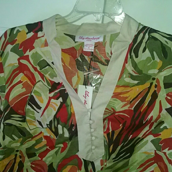 **$10 sale**  Linen tunic - Picture 4 of 5