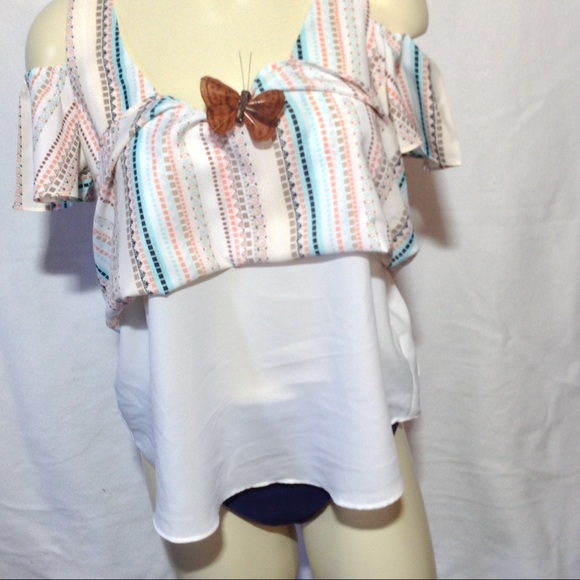 BISOU BISOU Cold shoulder Tank - Picture 4 of 7