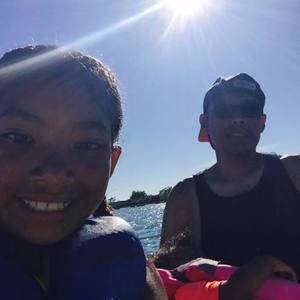 Meet your Posher, Fernandez