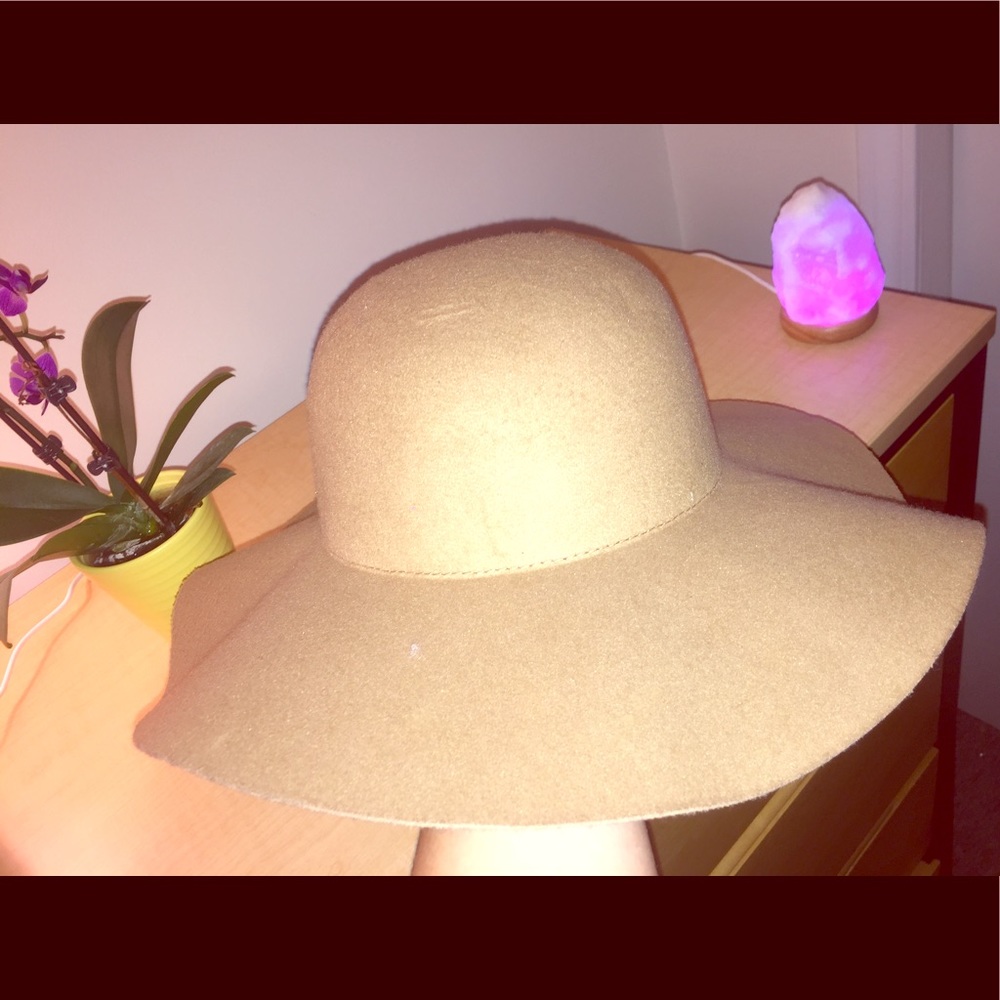 Sun hat
