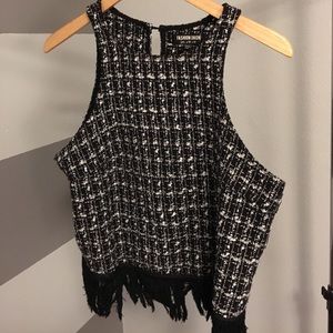 Tweed fringe crop