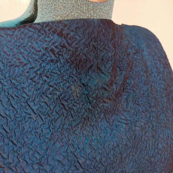 Vintage 1960s handmade crinkled taffeta dress - Picture 3 of 5