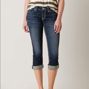 Buckle BKE Payton 26" Crop Capris.