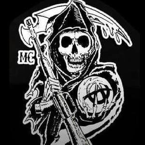 Meet your Posher, Ella