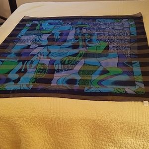 Cubist pattern polyester scarf never worn
