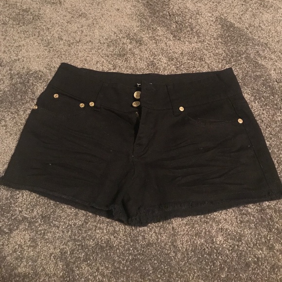 refuge Pants - Black shorts