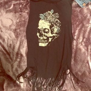 Skull tank fringe