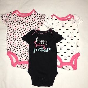 NWOT Onesies (set of 3)