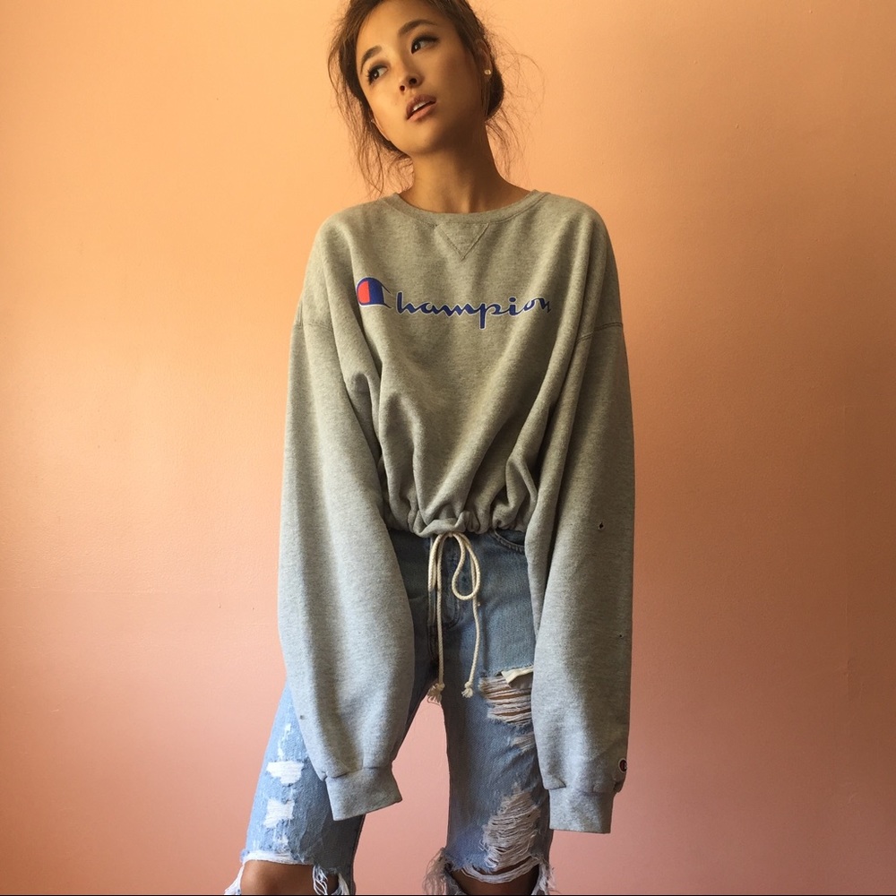 Vintage Champion Cropped Sweatshirt - Picture 1 of 5