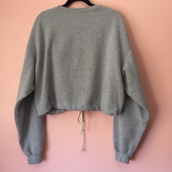 Vintage Champion Cropped Sweatshirt - Picture 3 of 5