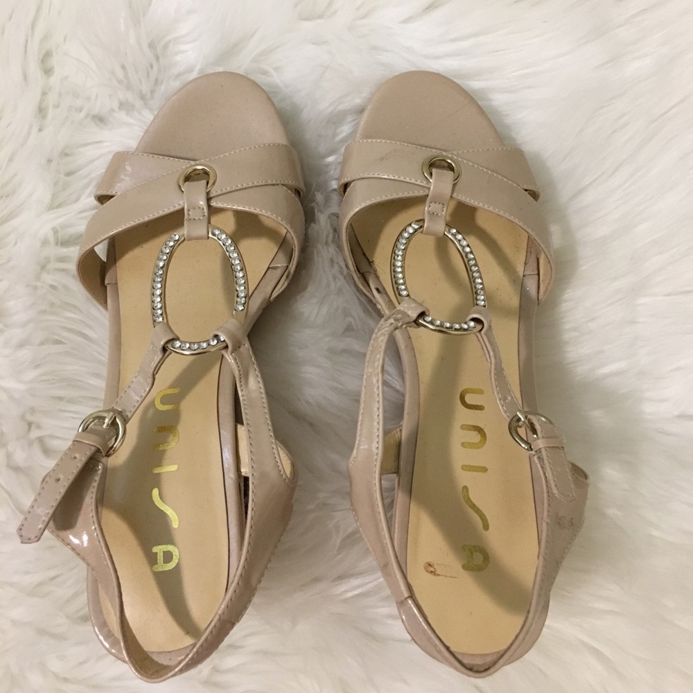Nude Wedges👡✨🎀