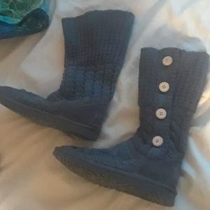 Gray Knit uggs