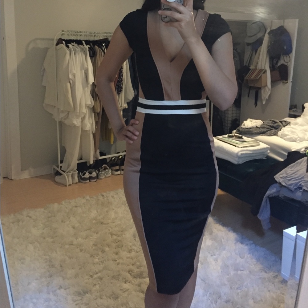 Multi tone form fitting pencil dress