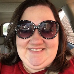 Meet your Posher, Dana