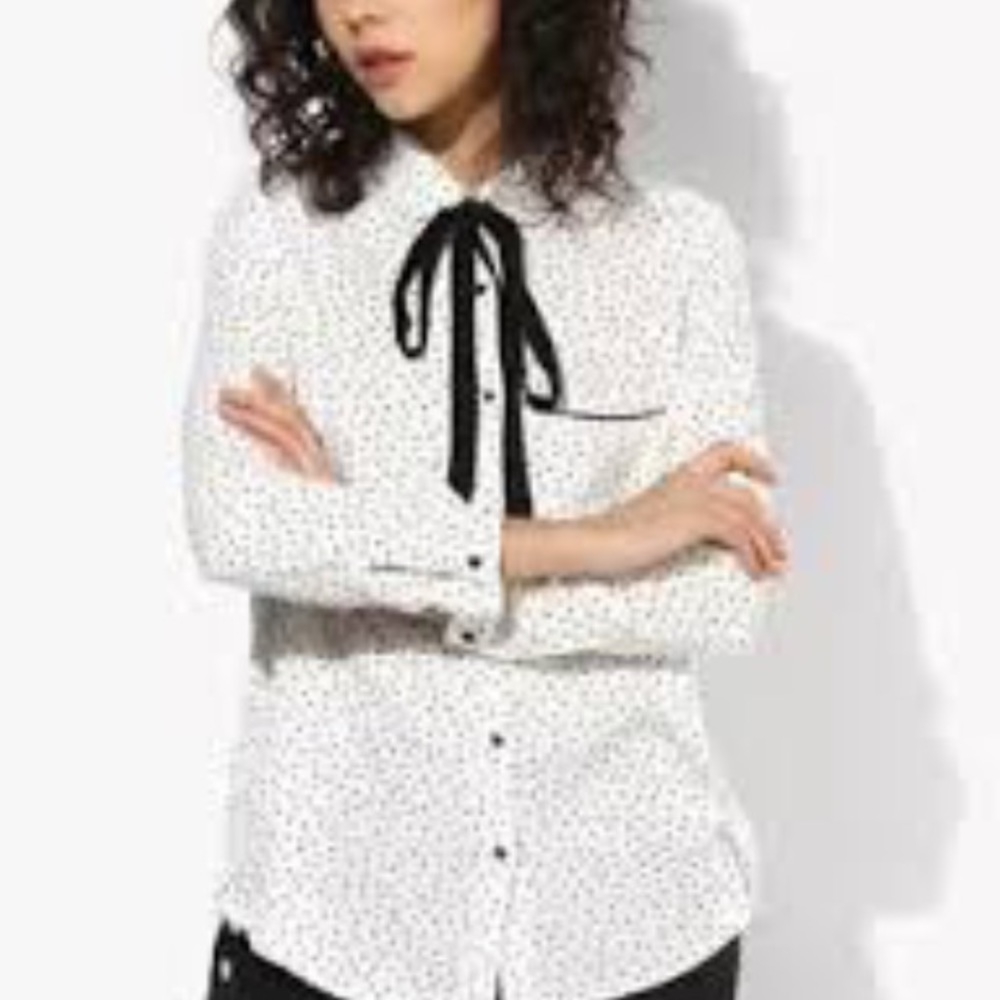 Mango Classic heart button up