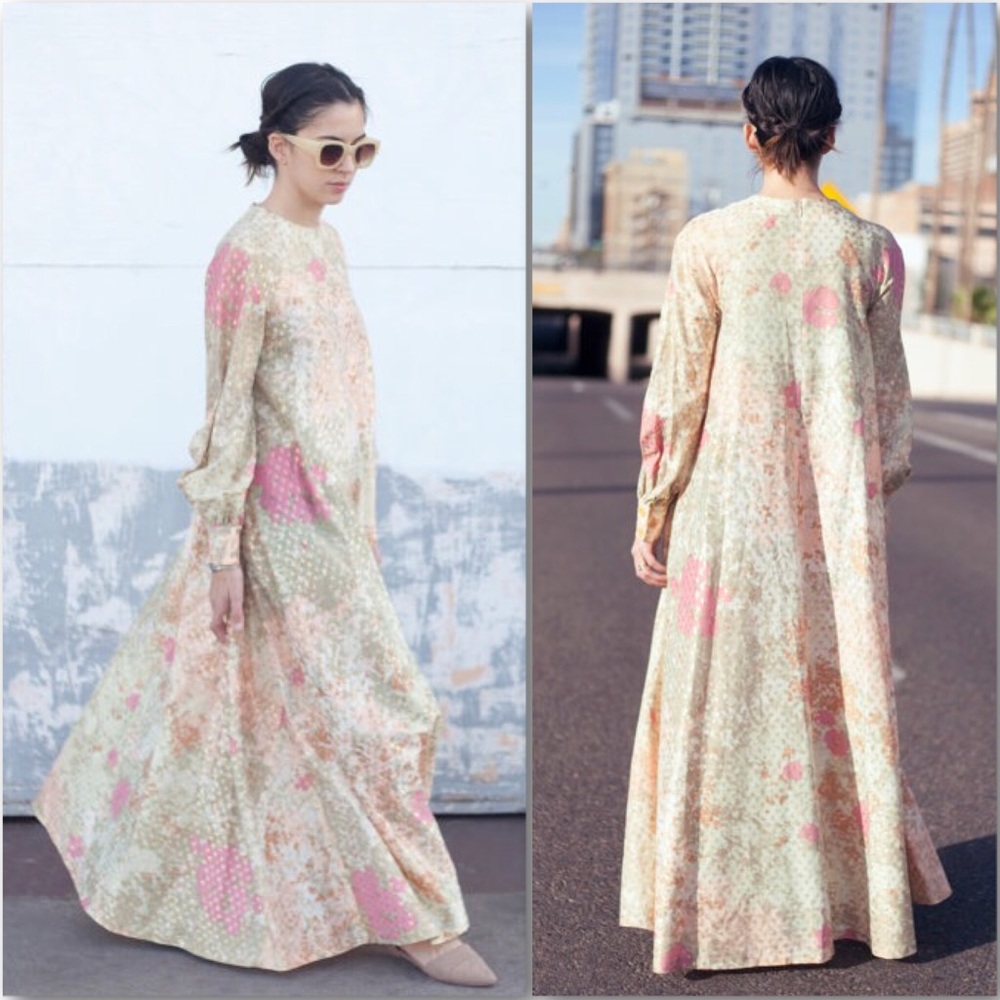 **SOLD ON ETSY**Vtg Pinks Peach Gold Maxi Dress