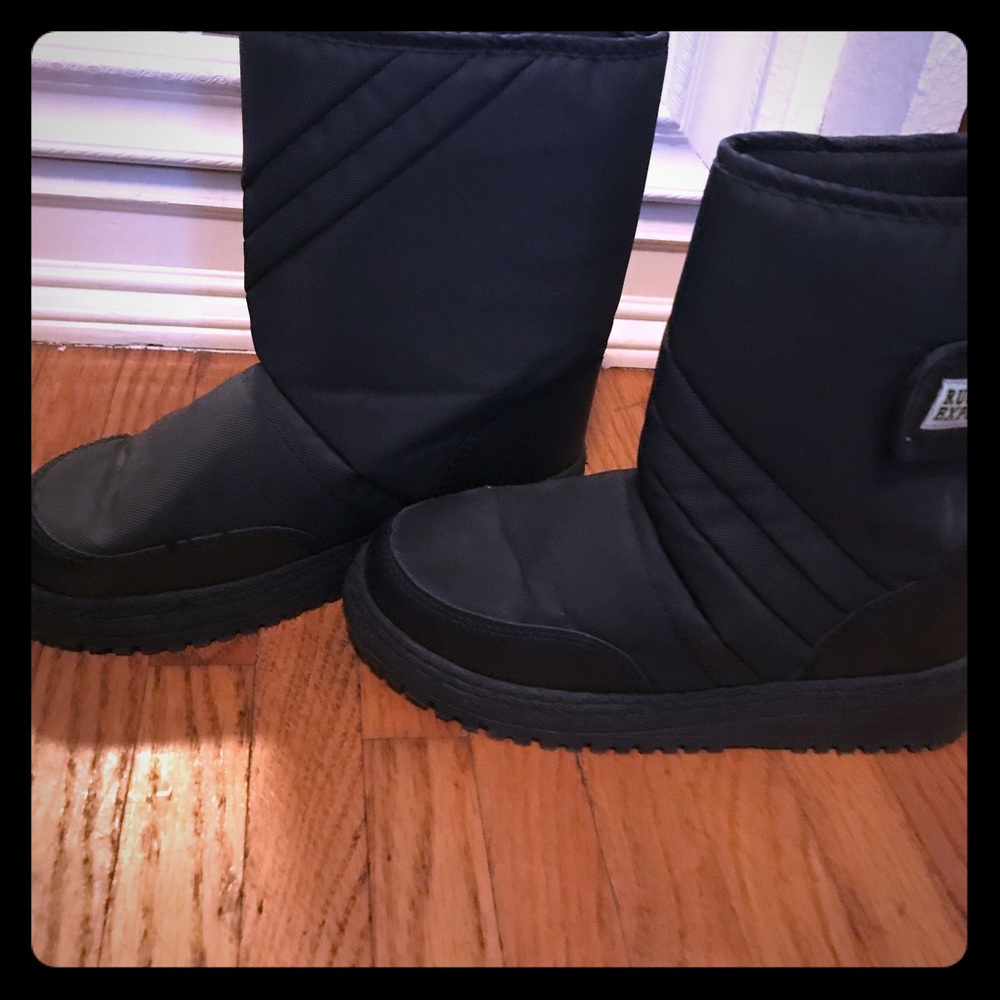 SALE!!!!  WINTER BOOTS❄️❄️