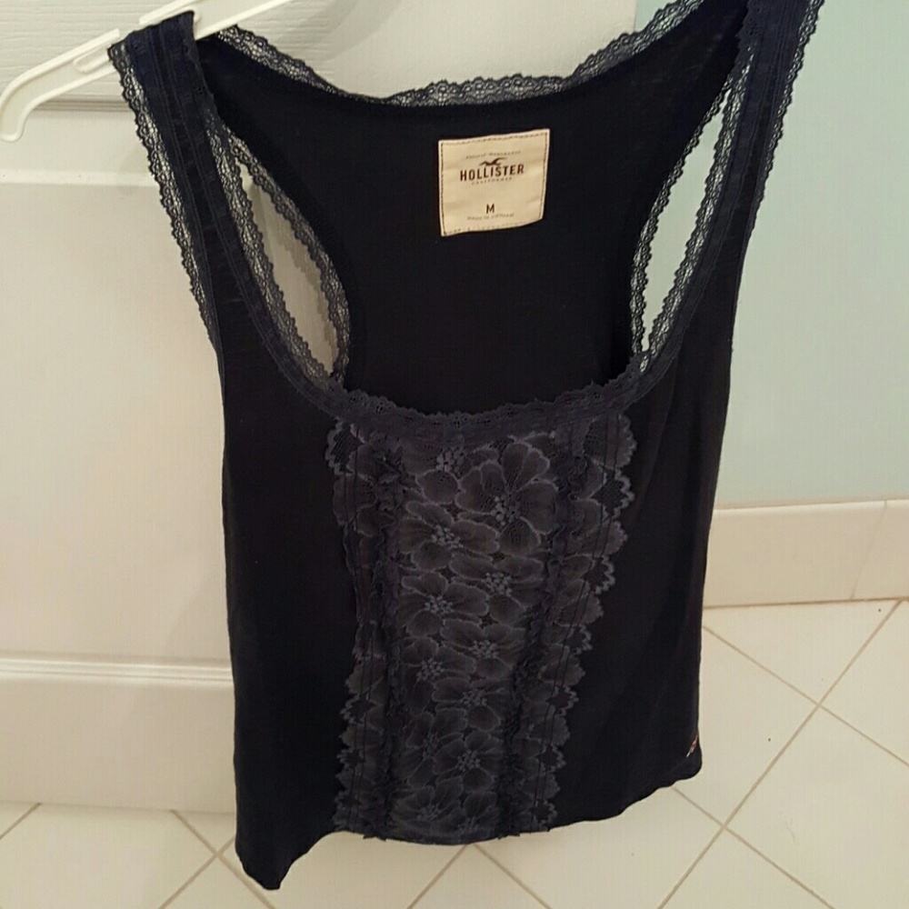 M Hollister Tank Navy Floral Lace