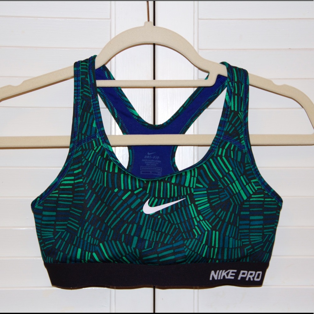 Nike women's Pro Bra