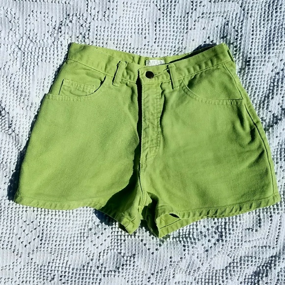 Vintage High Waist Shorts - Picture 5 of 7