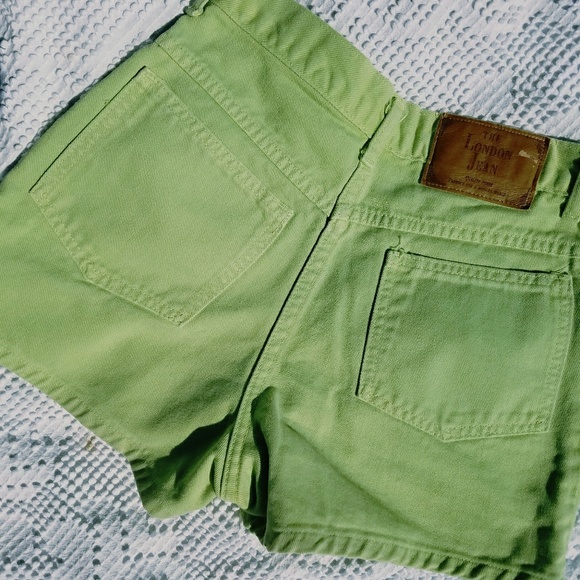 Vintage High Waist Shorts - Picture 6 of 7