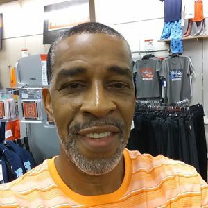 Meet your Posher, Jay