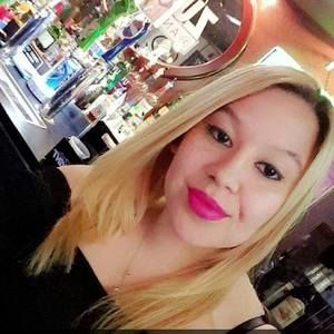 Meet your Posher, Alexandra