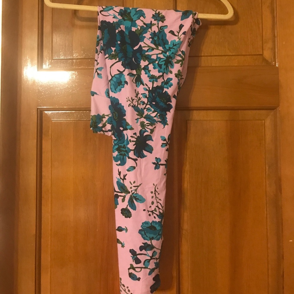 TC LuLaRoe leggings!