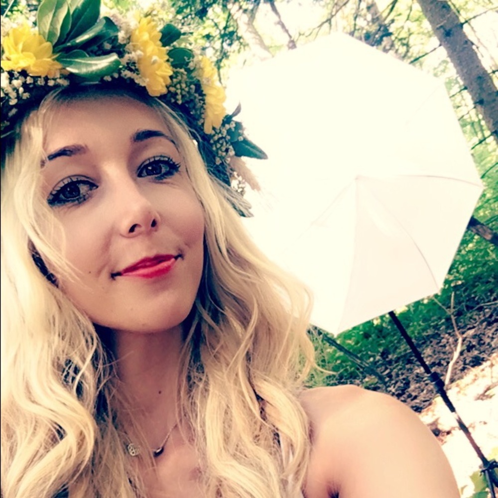 Meet your Posher, Aldona