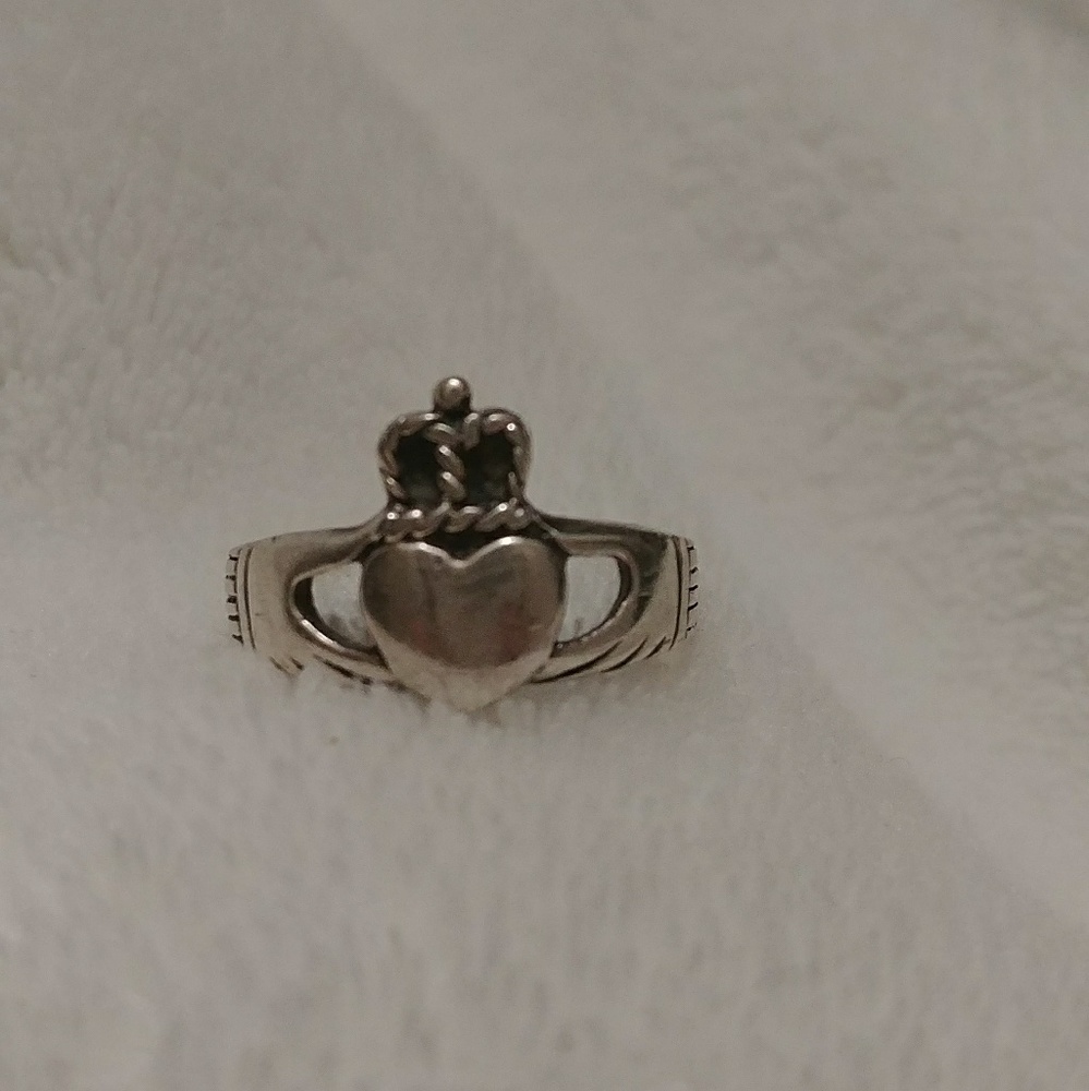 Silver Claddagh Ring 5.5 from Ireland