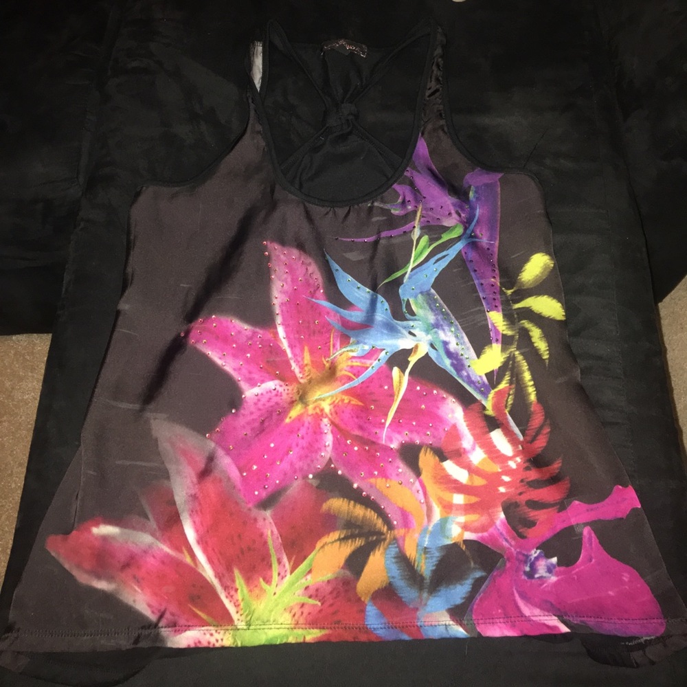 💕💕Juniors size medium Joyce Leslie floral tank