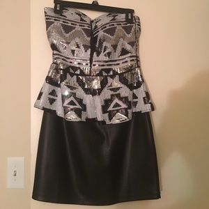 🎀🛍Black sequence dress🛍🎊