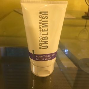 Rodan and Fields acne wash