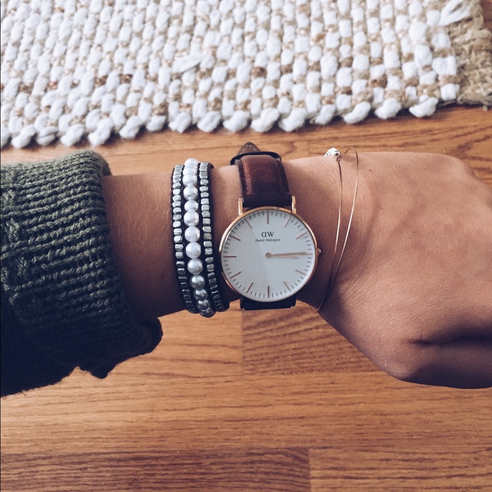 💥SALE💥 Vintage American Eagle Pearl Bracelet