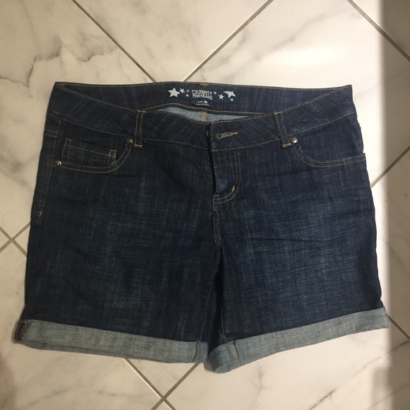🗽💥3 for $15 || Forever 21 || Cuffed Denim Short - Picture 1 of 5