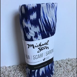 NWT Michael Stars Ruana