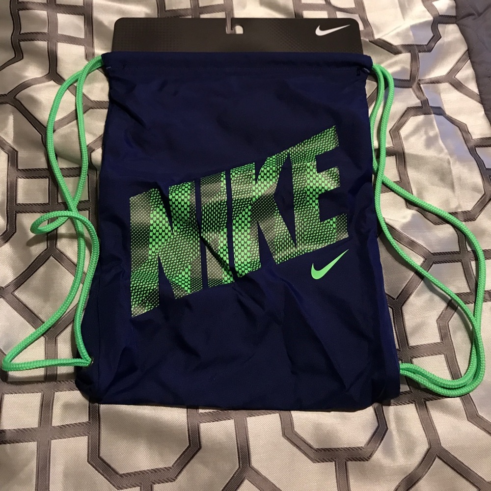 Nike sack pack