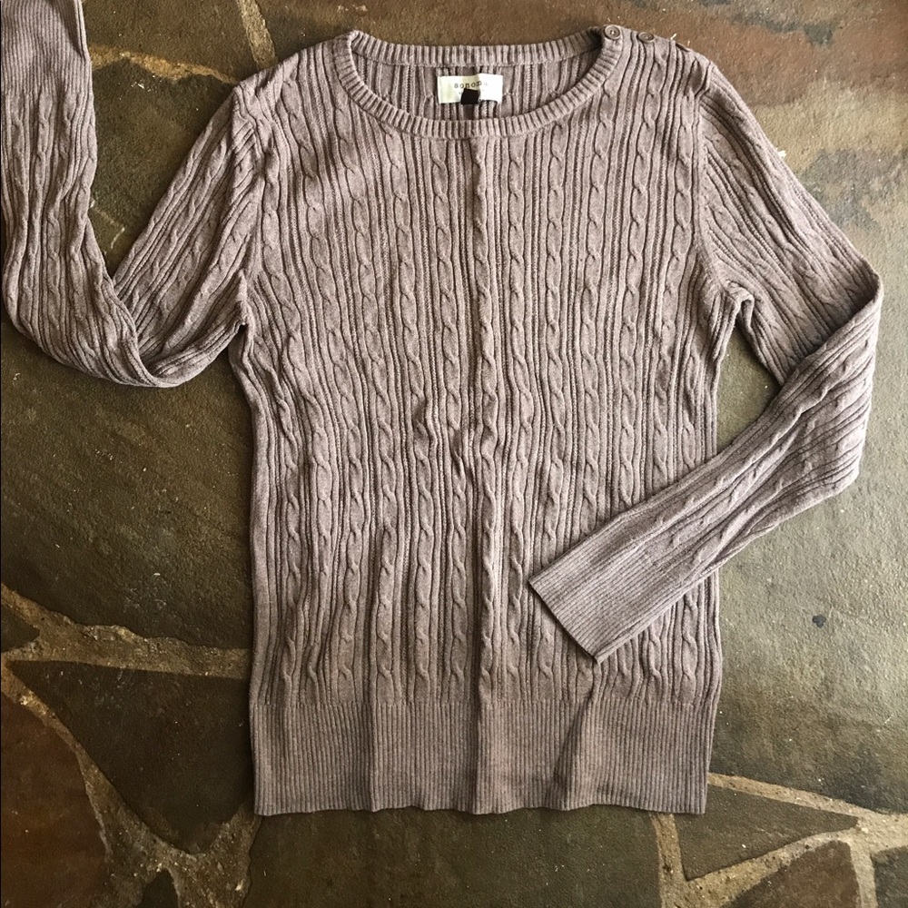 Comfy tan sweater.  medium.  Light brown. Cute.