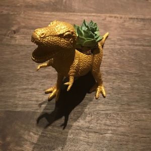 Meet your Posher, Marika