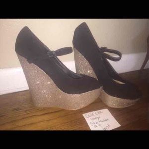 Steve Madden open toe wedges