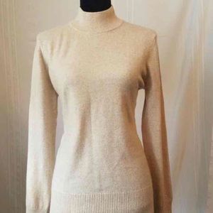 100% cashmere sweater