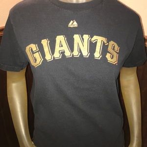 Majestic Tops - San Francisco Giants ⚾️ Buster Posey 28 All Star Majestic Tops - San Francisco Giants ⚾️ Buster Posey 28 All Star