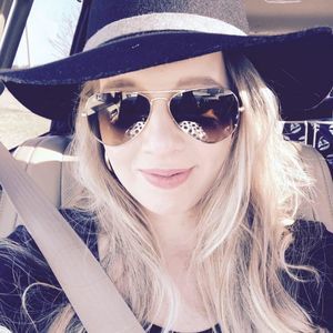 Meet your Posher, Liv