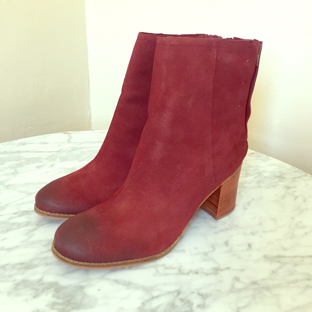 NEW Seychelles' fabulous burgundy boots