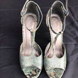 Carlos Santana shoes