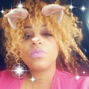 Meet your Posher, Chanel