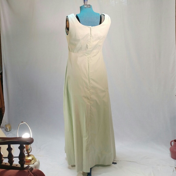 Vintage 1970s handmade green dotted swiss maxi - Picture 4 of 4