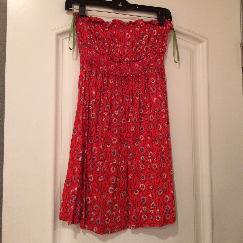 Strapless, bright summer dress!